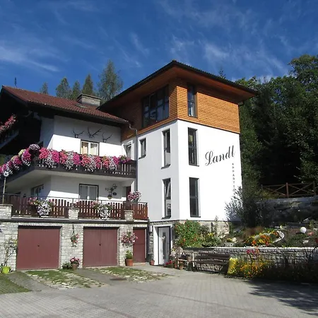 Апартаменты Haus Landl