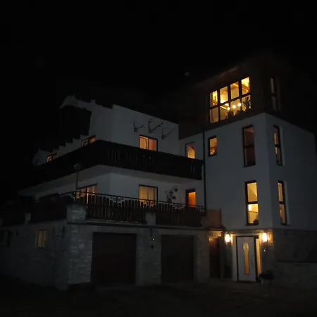Landl Apartment *